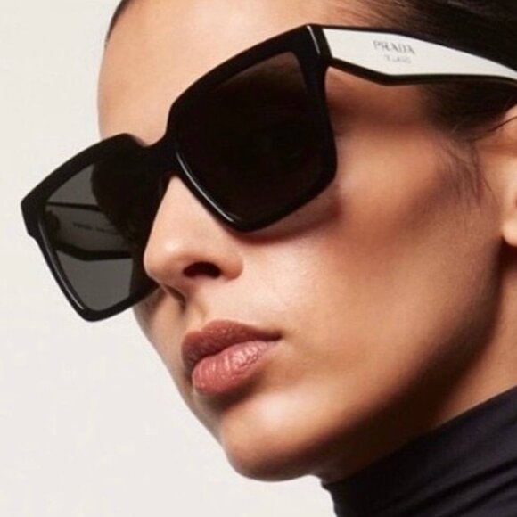 Prada PR24ZSF 1AB5S0 Sunglasses Black Square Frame - Picture 1 of 11